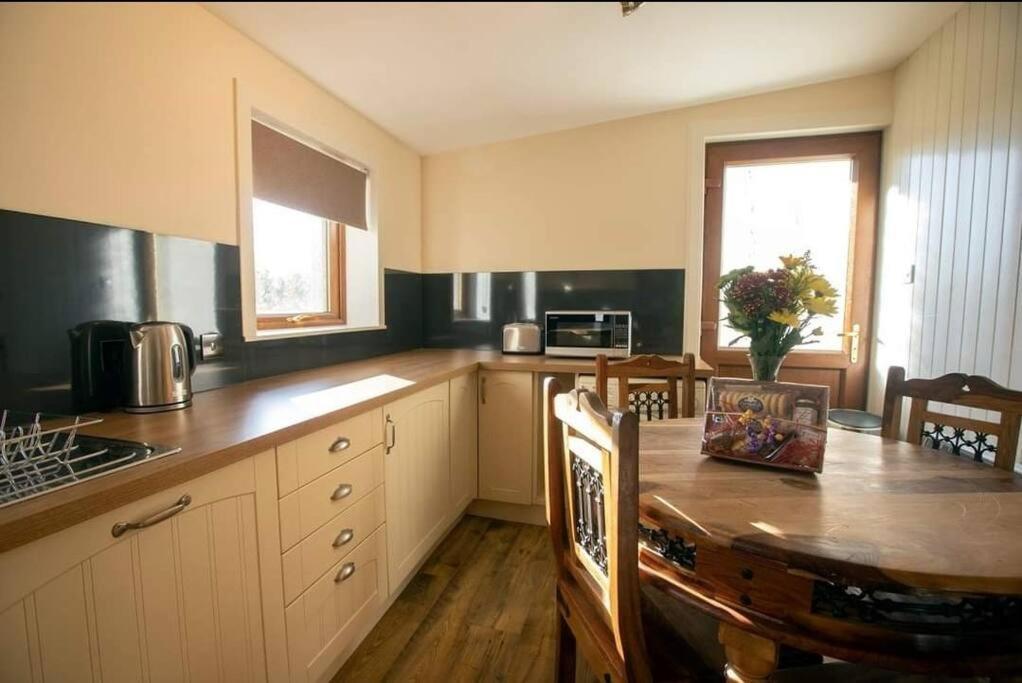 Torran Cottage - Views, Exclusivity & Tranquility Halkirk Exterior photo